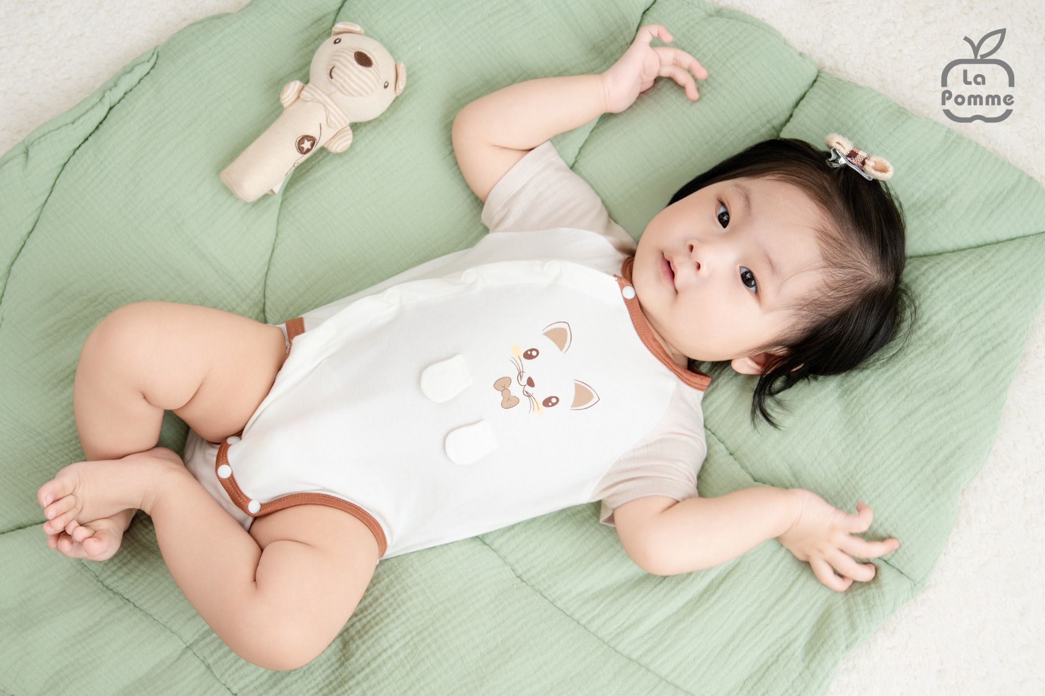 Body chip cộc La Pomme Bé nhỏ ngọt ngào