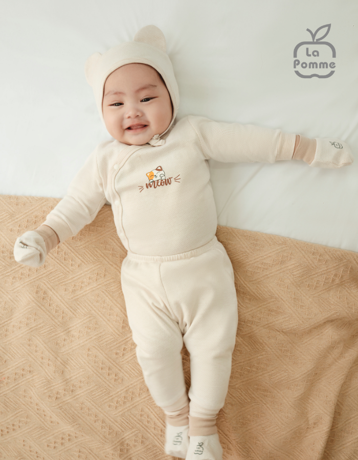 Bộ Dài Tay La Pomme Cúc lệch Meowy Cat