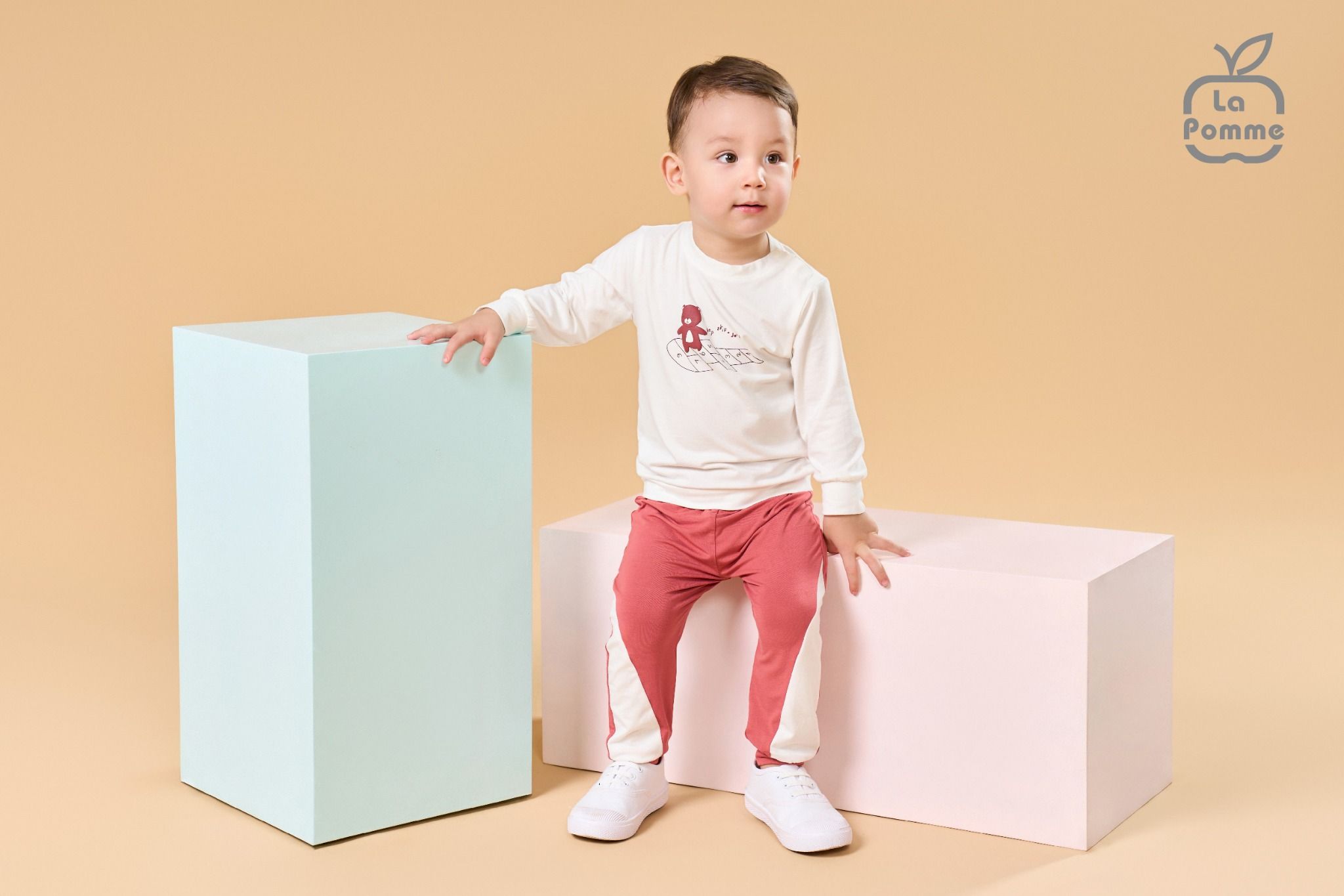 Bộ dài tay La Pomme Nhảy lò cò