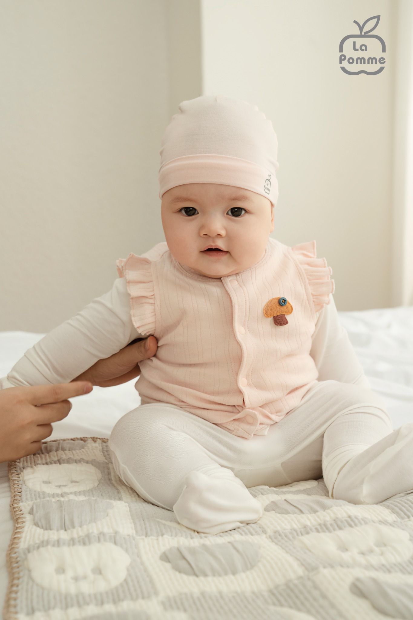 Bộ dài tay La Pomme cúc lệch vườn cổ tích