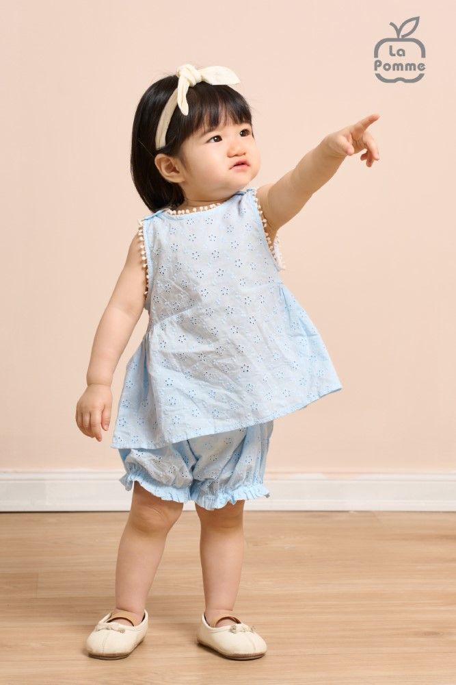 Bộ sát nách La Pomme thêu hoa mùa hè