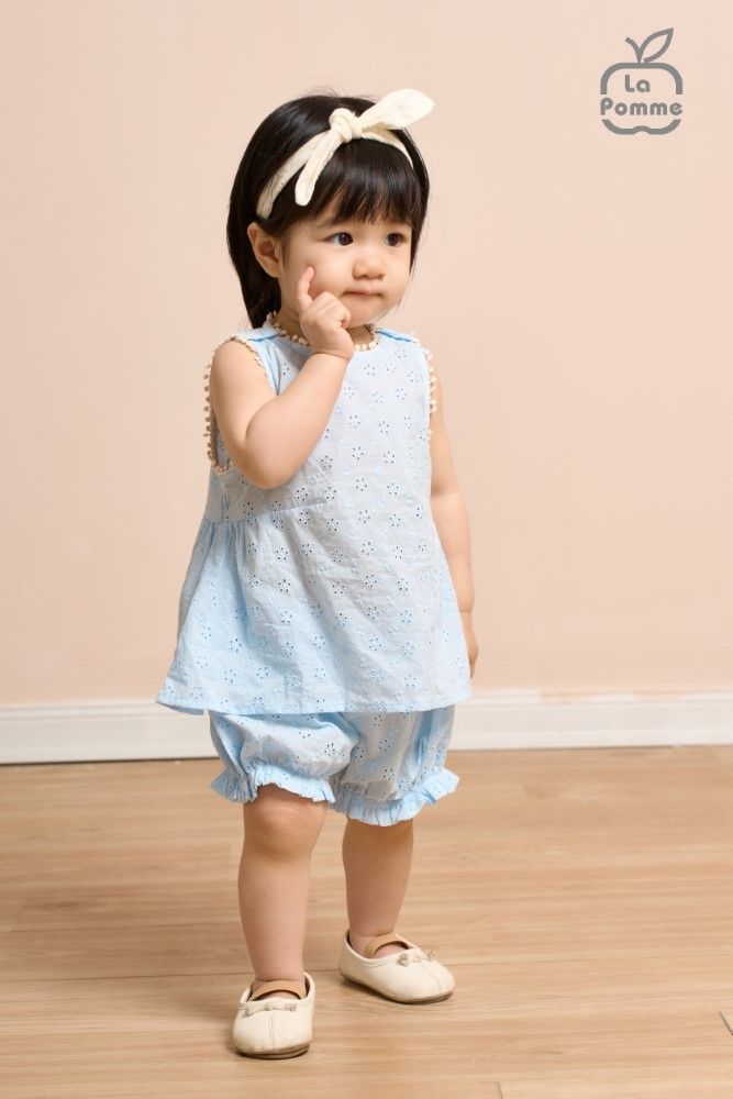 Bộ sát nách La Pomme thêu hoa mùa hè