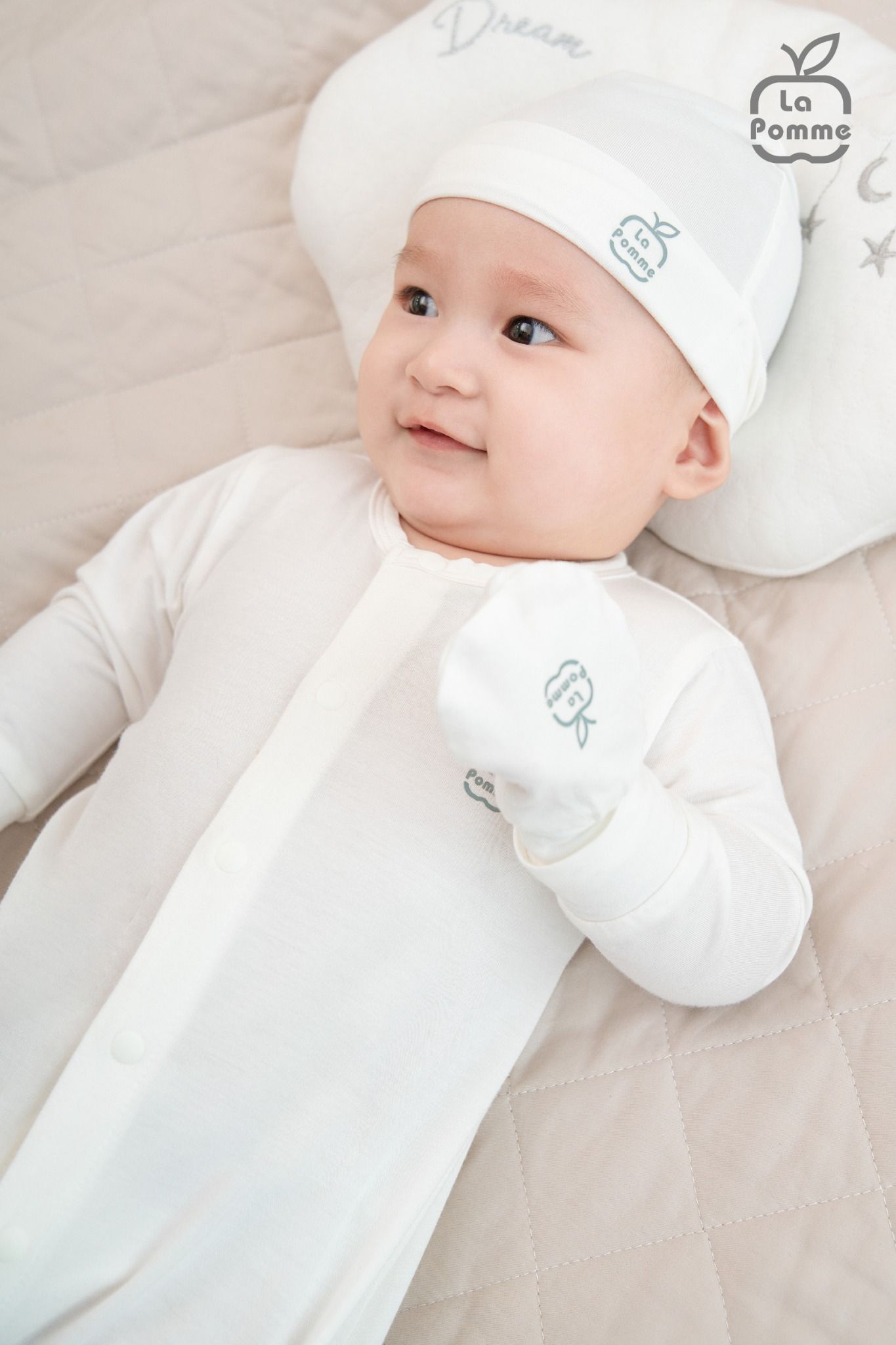 Set bao tay bao chân sơ sinh La Pomme Cute
