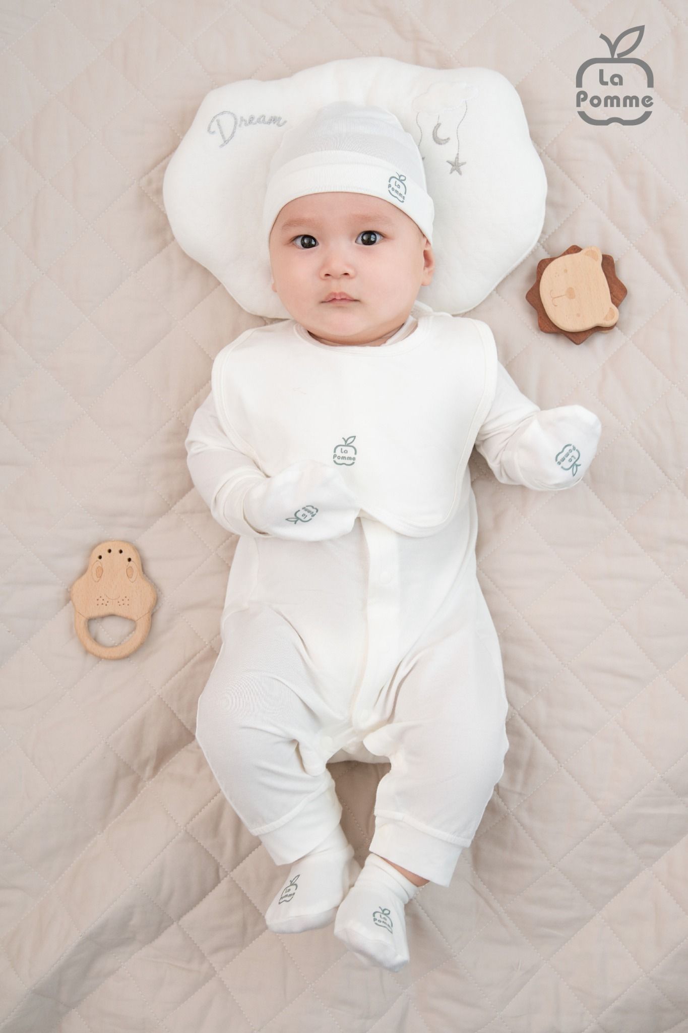 Set bao tay bao chân sơ sinh La Pomme Cute