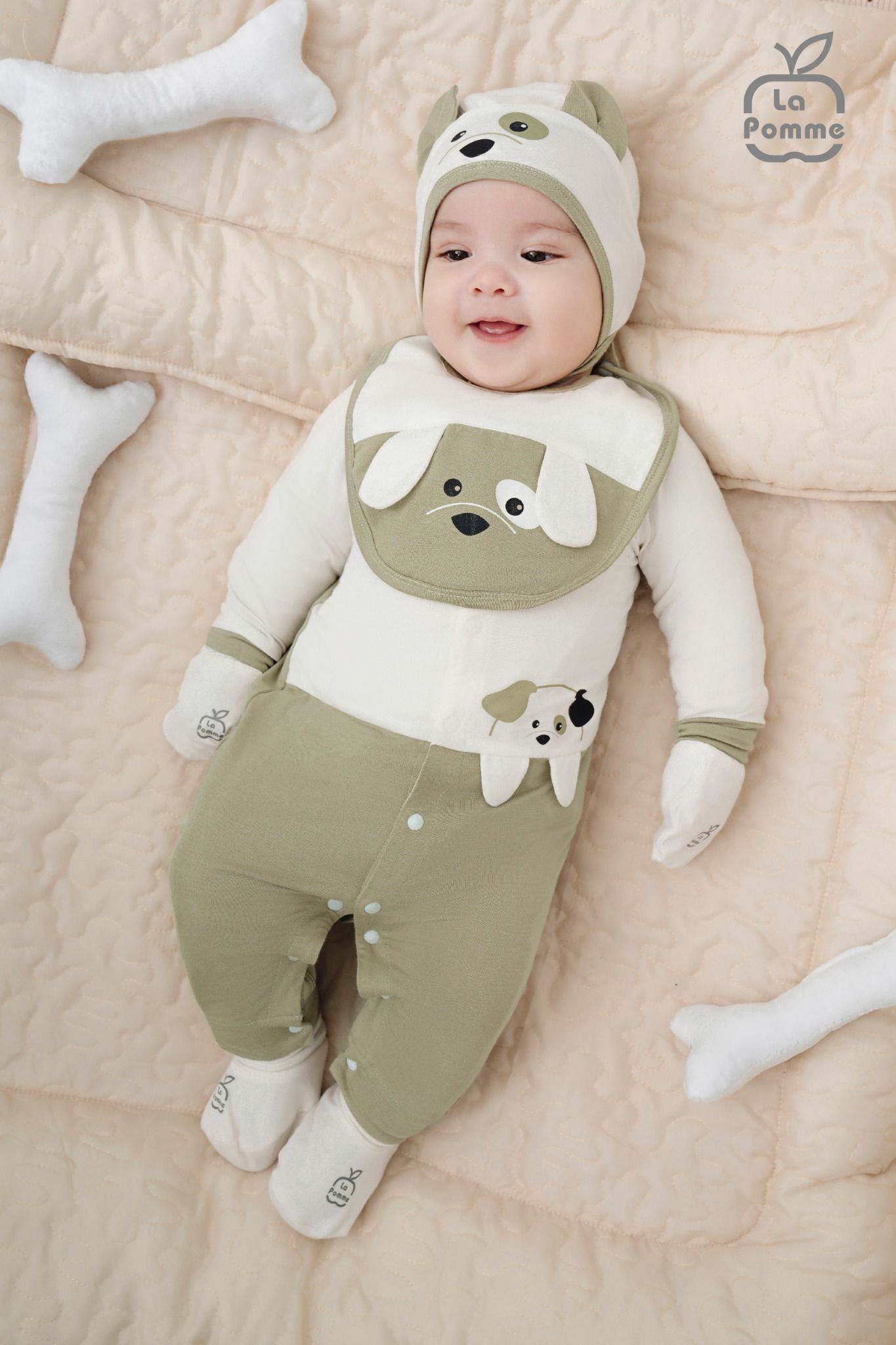 Yếm sơ sinh La Pomme Chó đốm