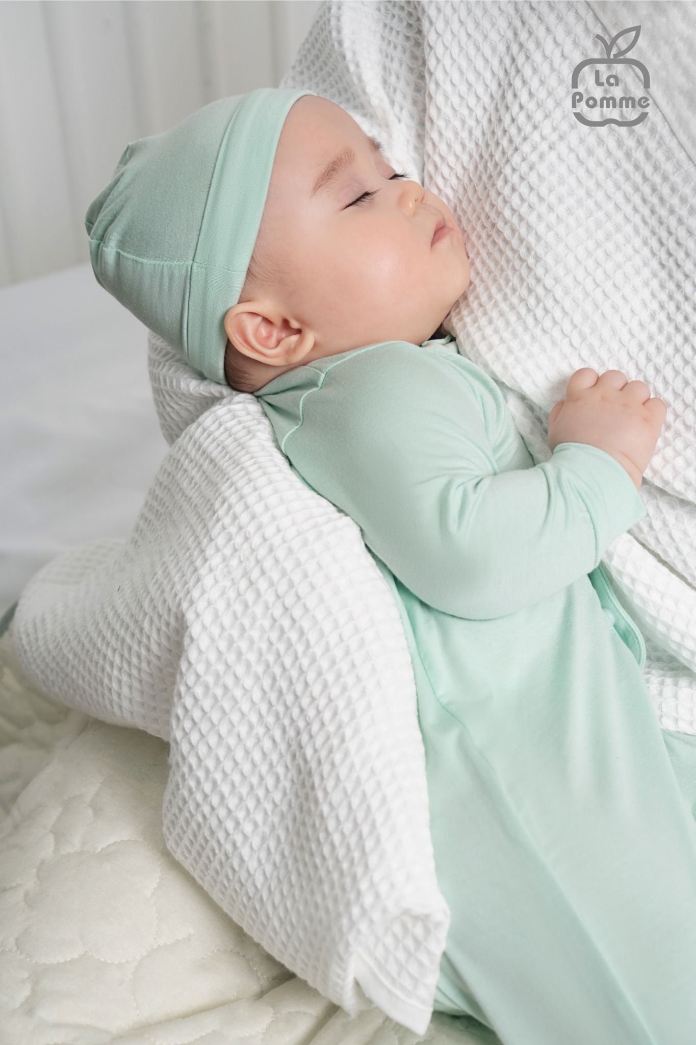 Body dài tay La Pomme huggy - Trắng