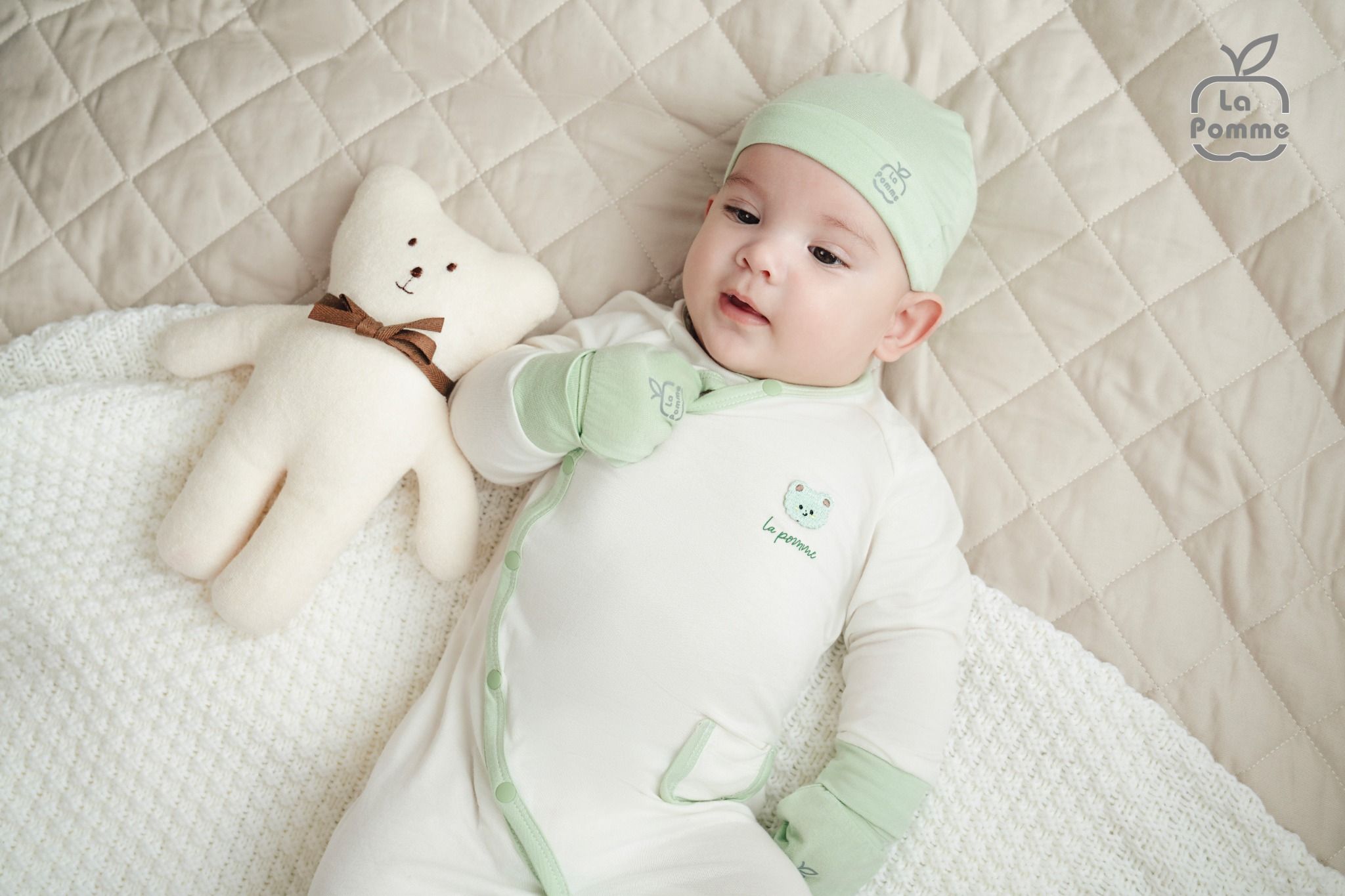 Body dài tay La Pomme hoạ tiết