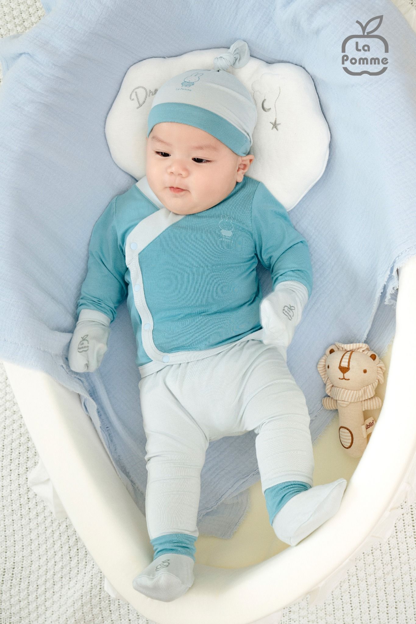 Set bao tay bao chân sơ sinh La Pomme bé yêu năng động