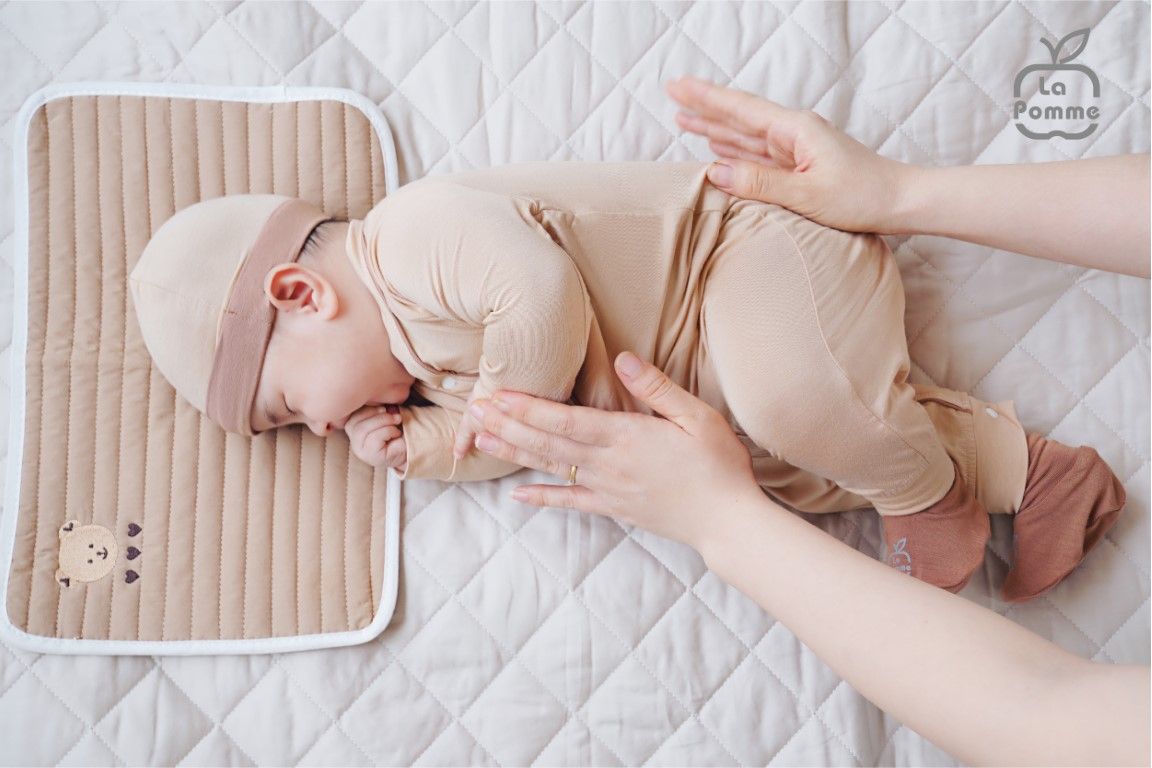 Body dài tay La Pomme baby kisses - Nâu