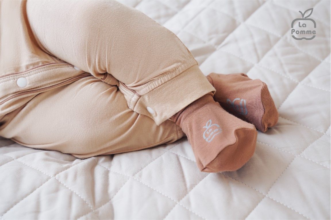 Body dài tay La Pomme baby kisses - Nâu
