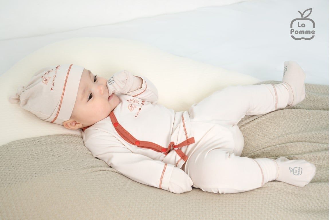 Set bao tay bao chân La Pomme viền màu