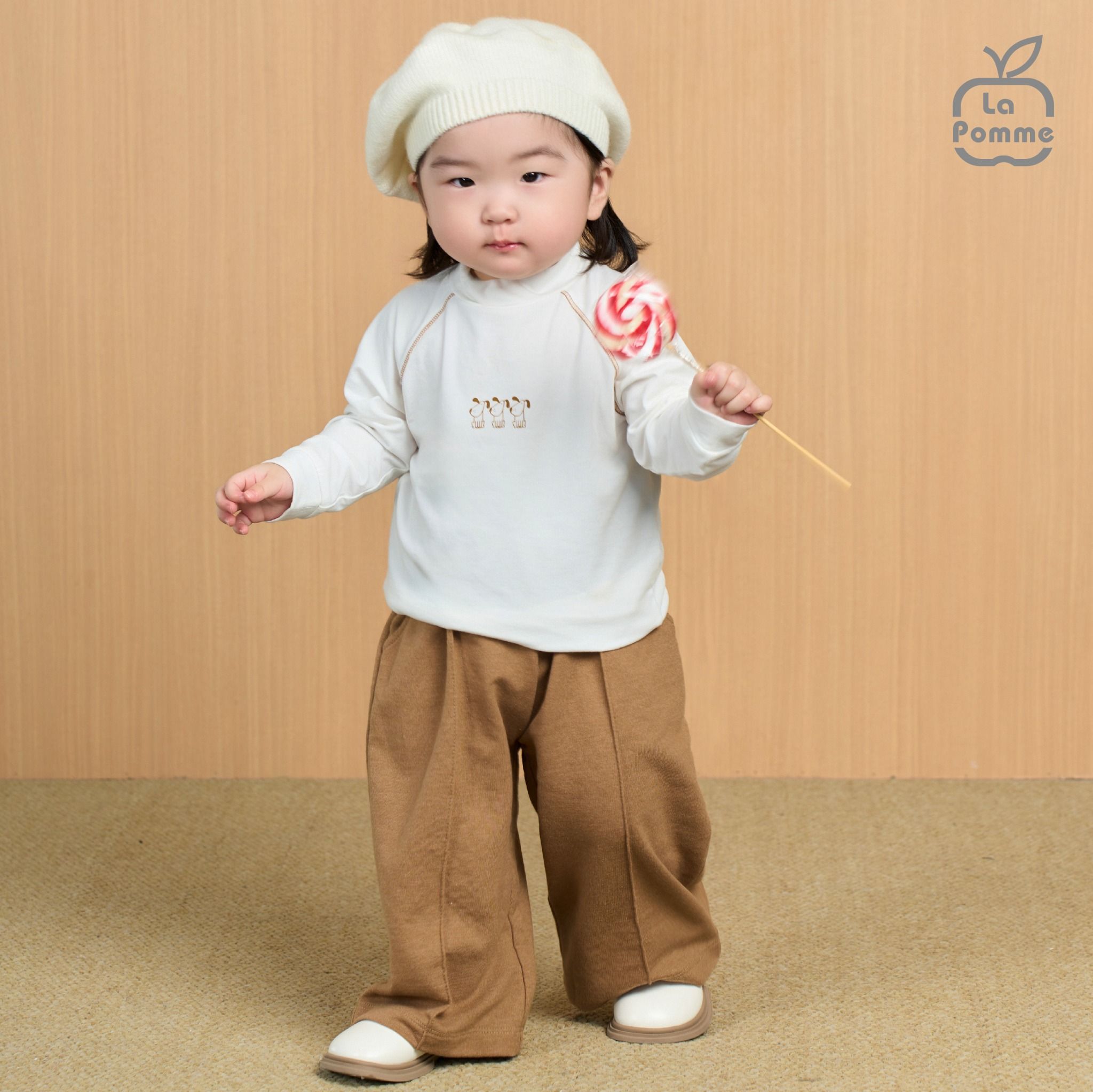 Quần dài La Pomme dáng suông - Đỏ