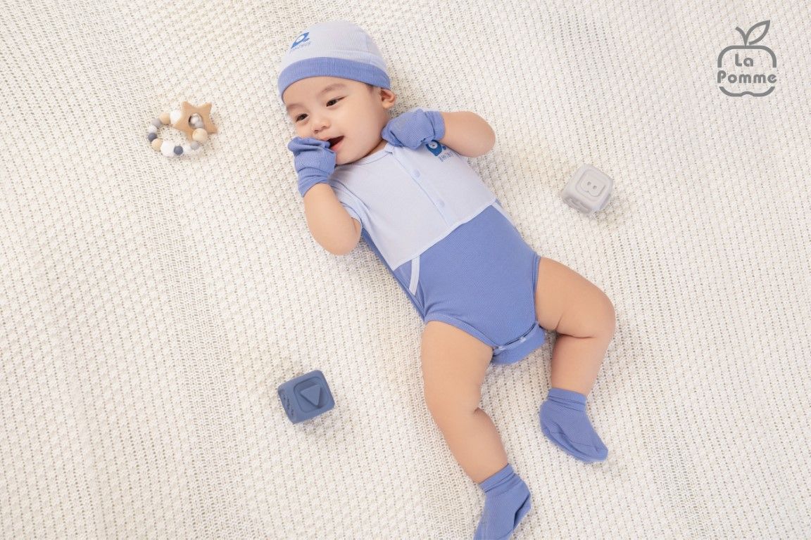Set bao tay bao chân sơ sinh La Pomme Bonjour