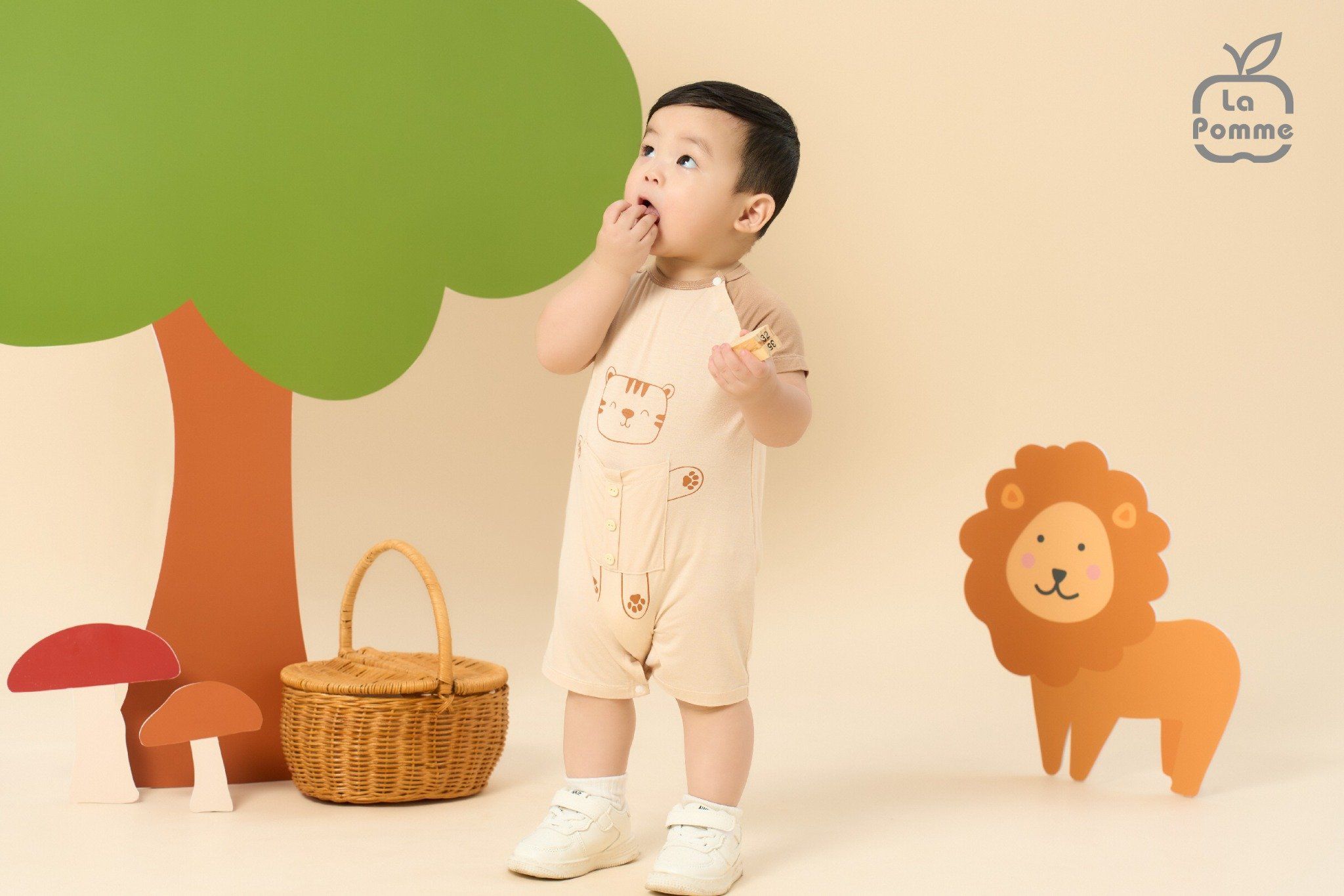 Bộ body liền cộc tay La Pomme Chú sư tử