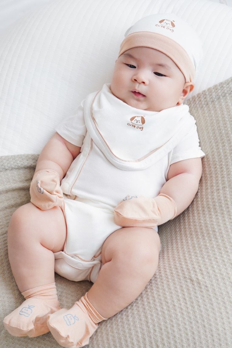 Set bao tay bao chân La Pomme baby kisses