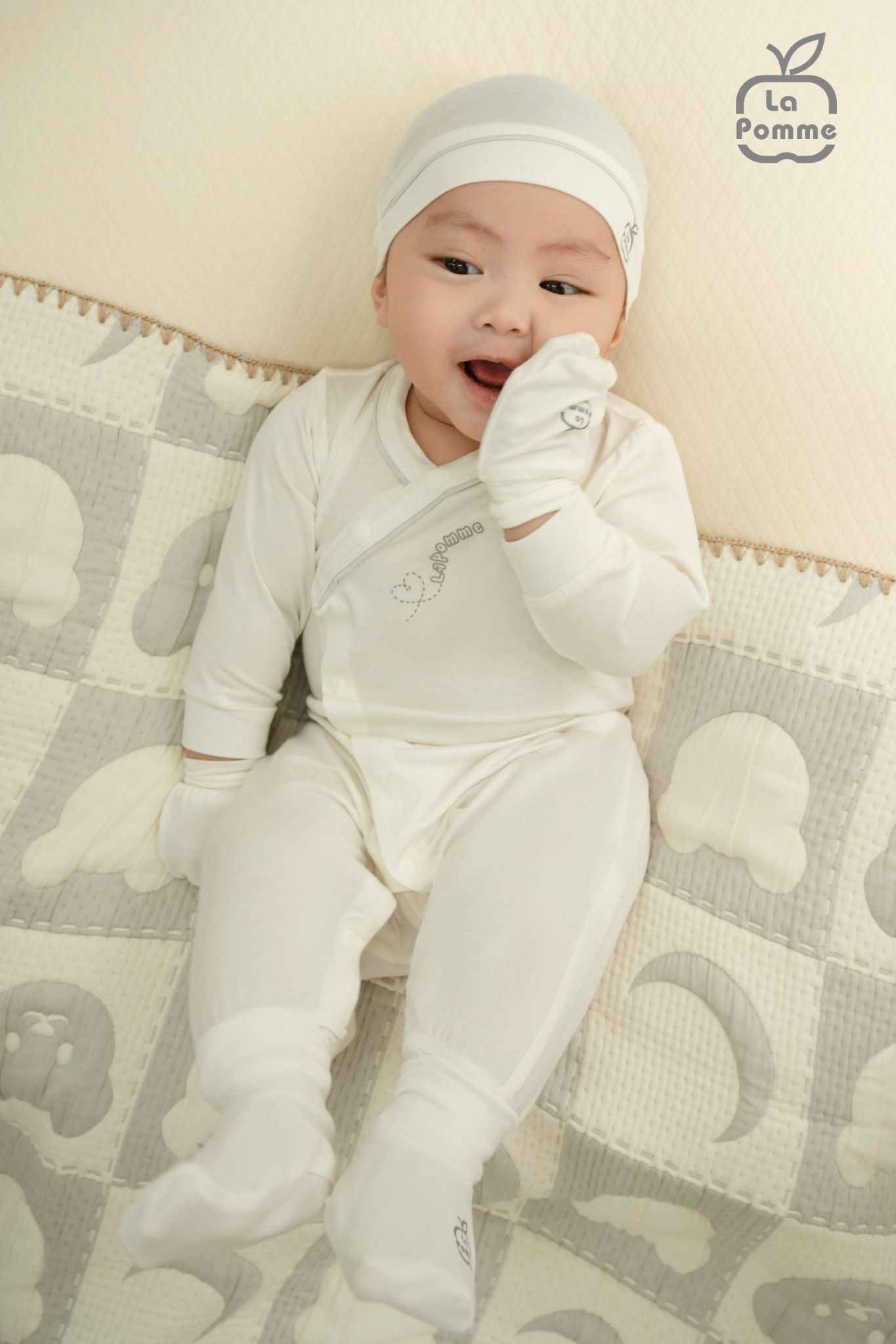 Body dài La Pomme vườn cổ tích
