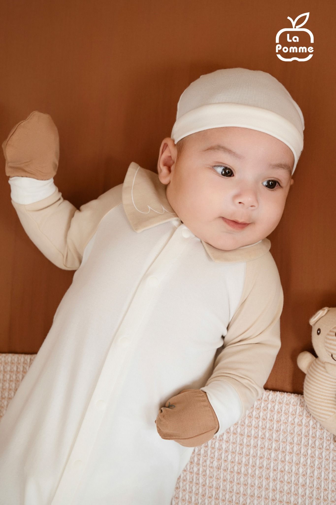 Body dài tay La Pomme cổ cách điệu ngộ nghĩnh