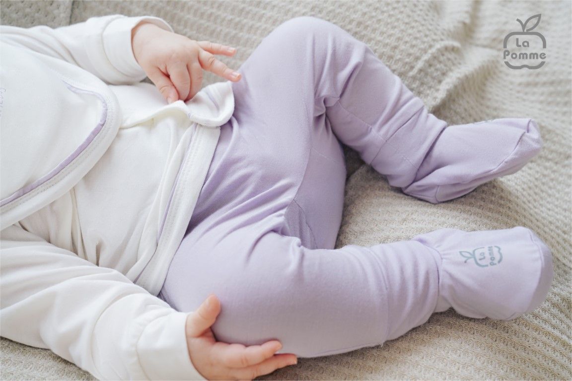 Bộ dài tay La Pomme cúc giữa baby kisses - Be