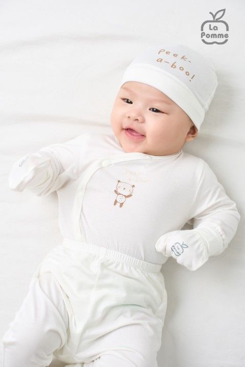 Body dài tay La Pomme gấu nhỏ ú òa - Trắng
