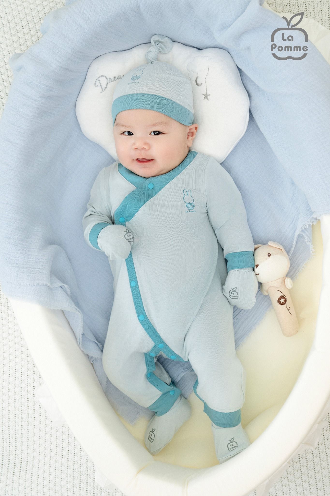Body liền dài tay La Pomme bé yêu năng động