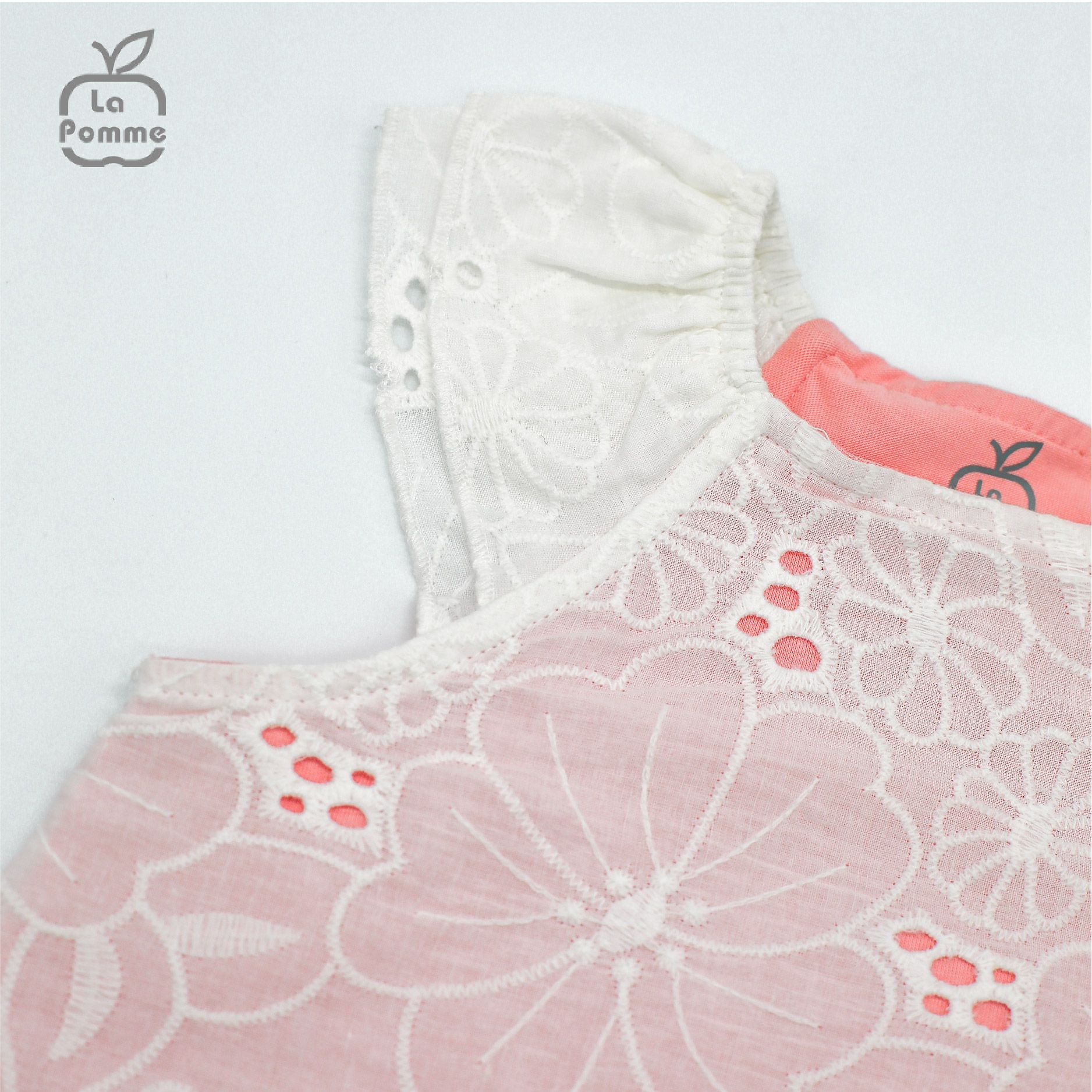 JS066 Bộ body cộc tay La Pomme Hoa ren - Trắng