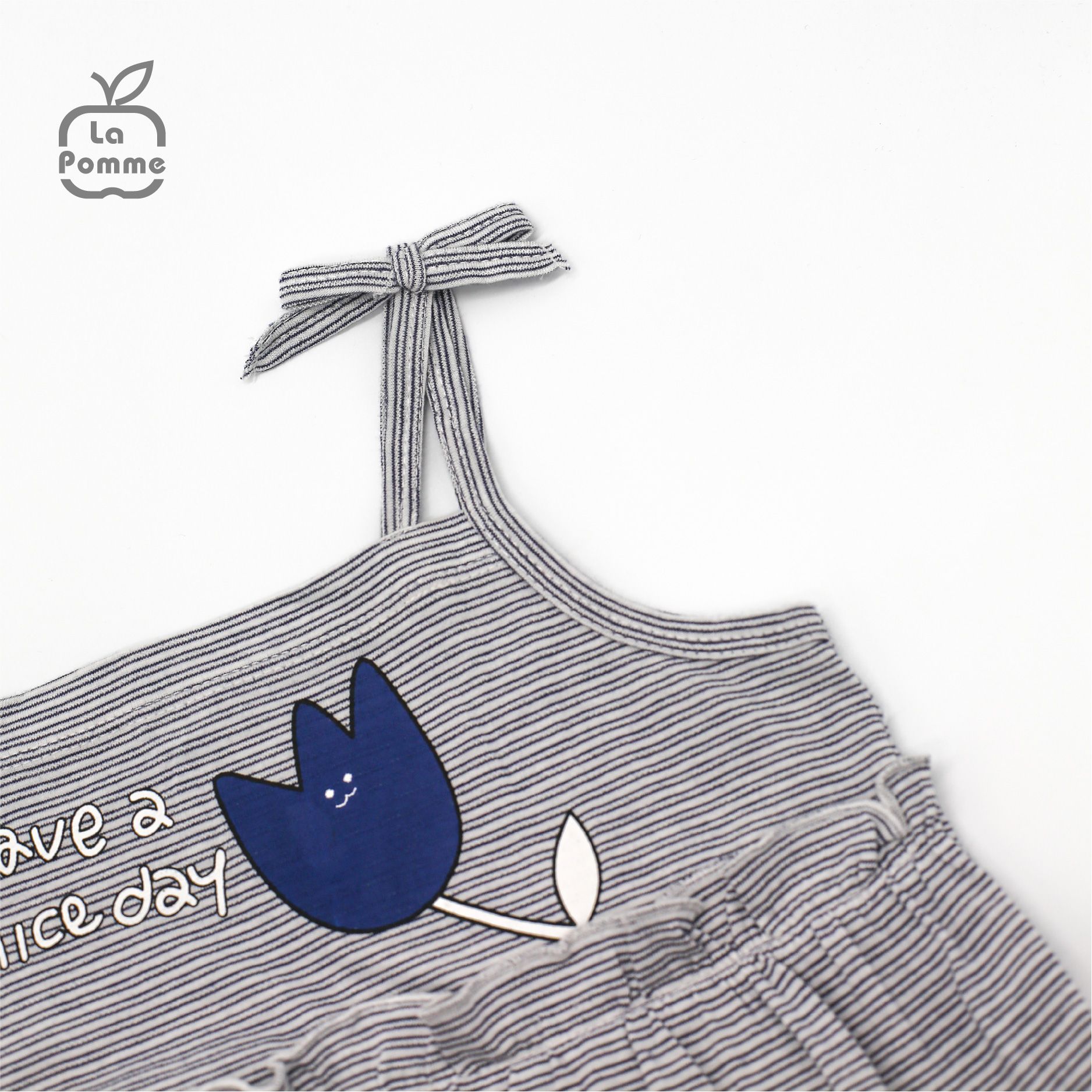 WD002 Đầm hai dây La Pomme hoa Tulip - Tím than kẻ