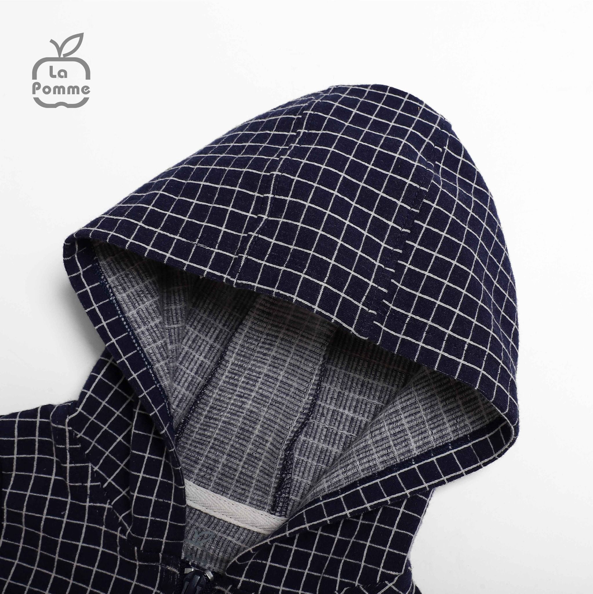 T023 Áo Gile tai gấu La Pomme - Tím than