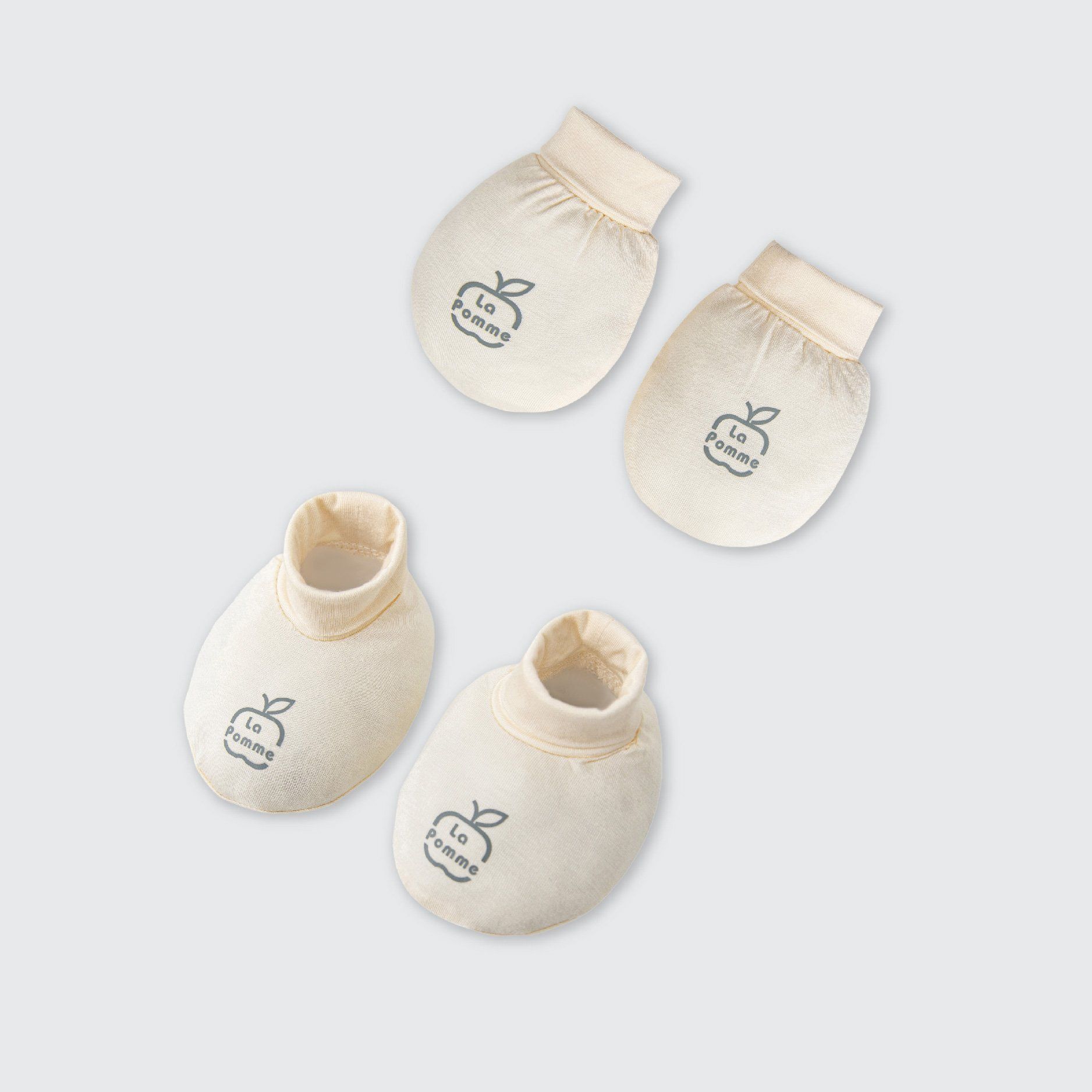 Set bao tay bao chân sơ sinh La Pomme bé yêu năng động