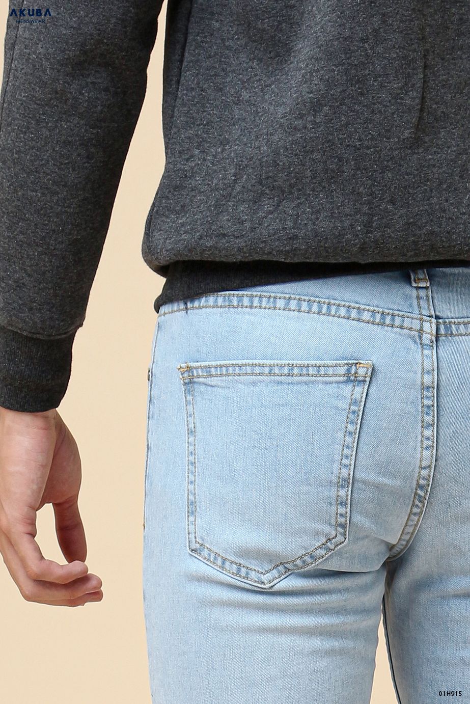 QUAN SHORT JEAN 01H915