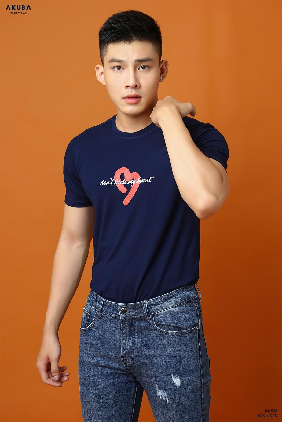 AO THUN TAY NGAN AKUBA 01J628