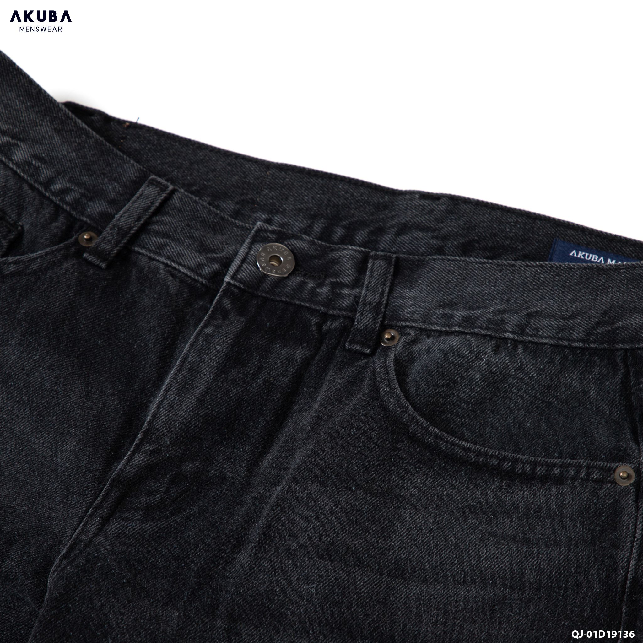 QUAN SHORT JEAN 01D19136