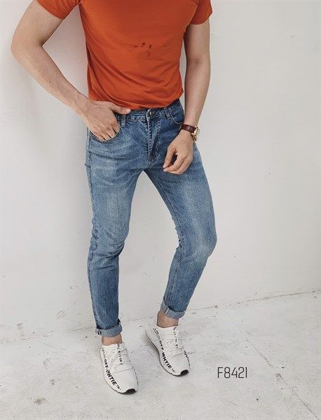 QUAN JEAN DAI F8421