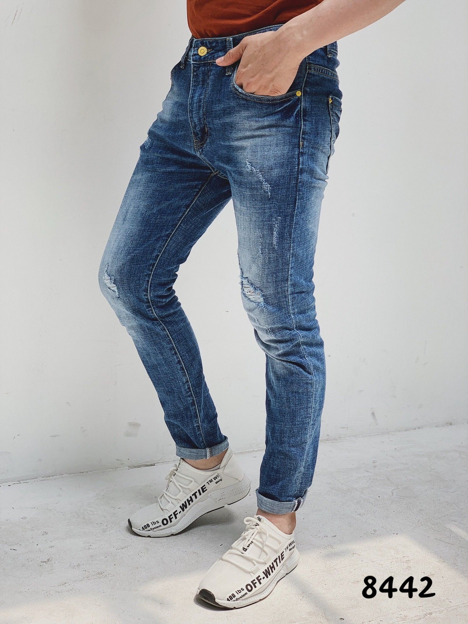 QUAN JEAN DAI F8442