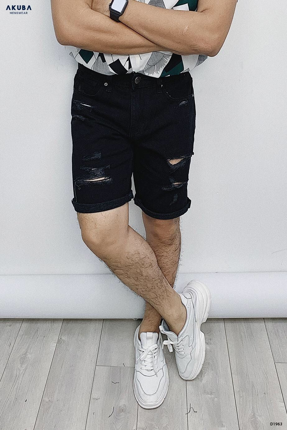 QUAN SHORT 01D1963