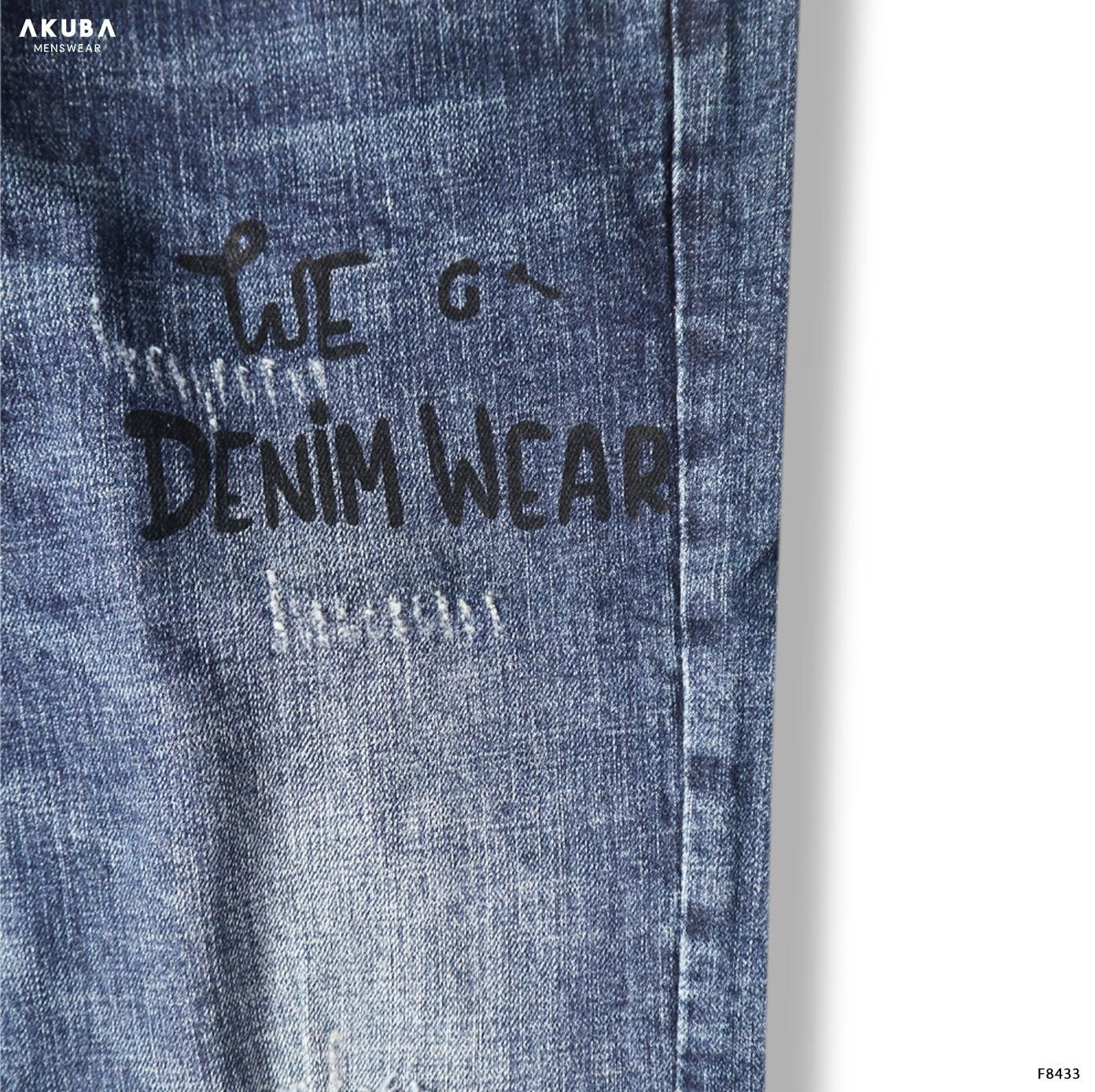 QUAN JEAN DAI F8433
