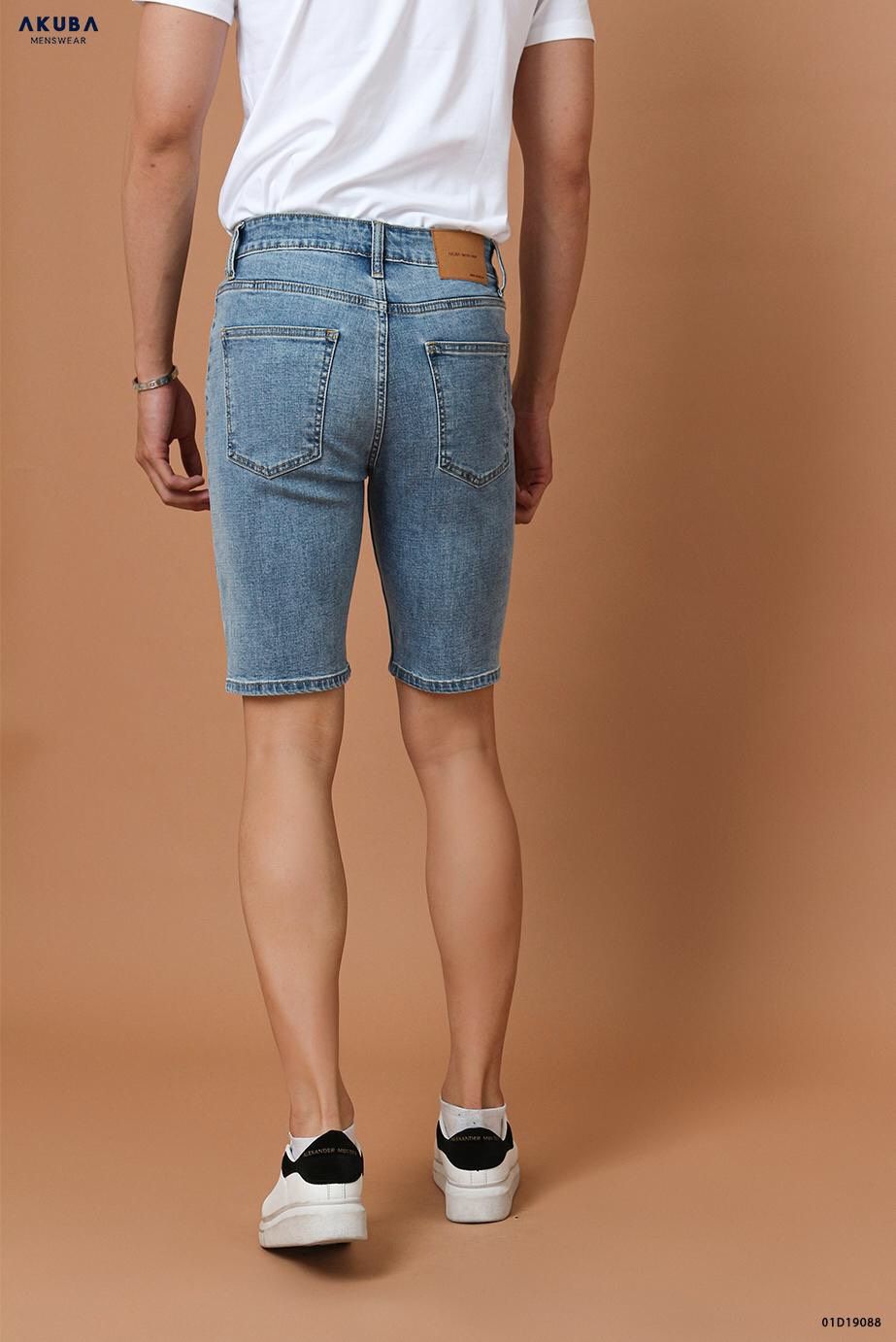 QUAN SHORT JEAN 01D19088