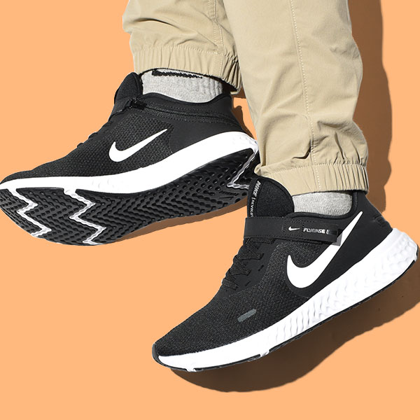 Footwear NIKE - Revolution 5 Flyease BQ3211 004 Black/White/Anthracite -  Asphalt - Running shoes - Sports shoes - Men's shoes | efootwear.eu