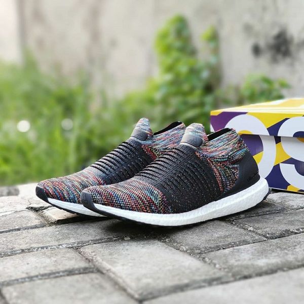 Giày Adidas UltraBoost Laceless 'Black Multi-Color' B37687 – AUTHENTIC SHOES