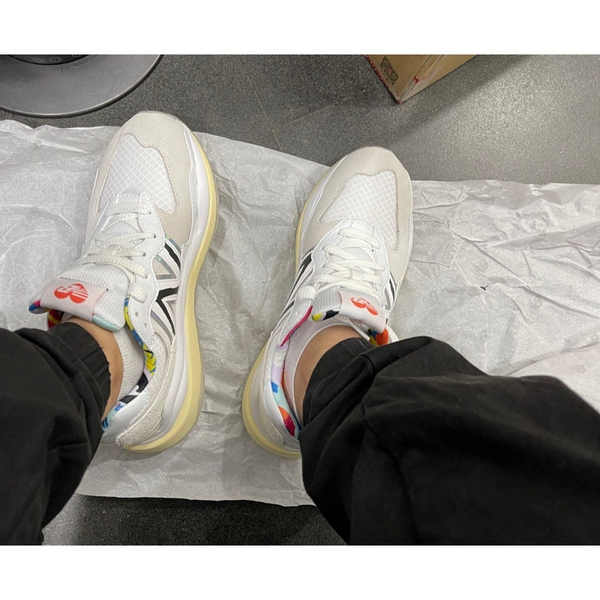 Giày New Balance 5740 'Pride' M5740PR1 