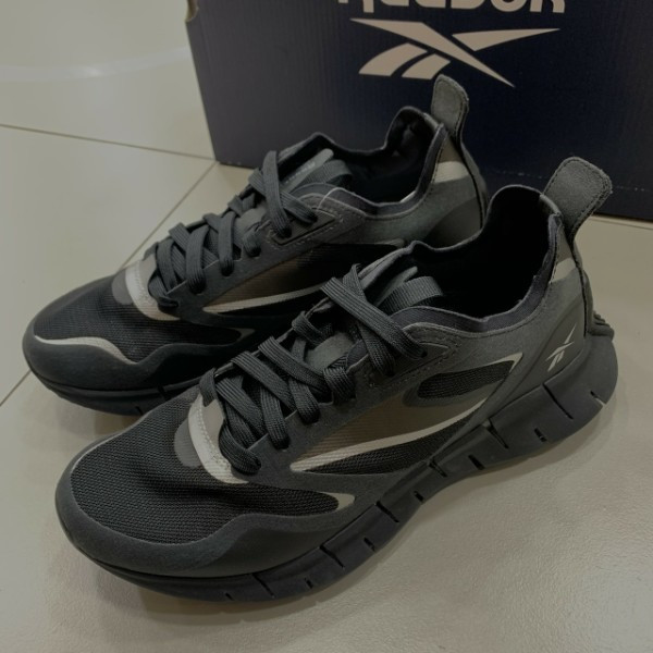 Giày Reebok Zig Kinetica Horizon 'Black 