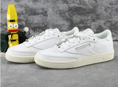 Giày Reebok Club C 85 'White' EF7884 – AUTHENTIC SHOES