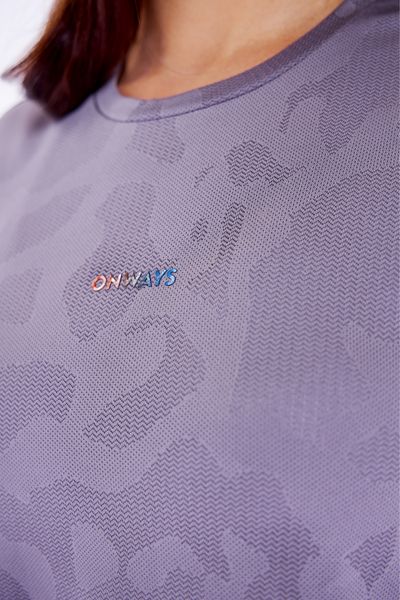 Áo Thun Croptop Dệt Camo Logo Gradient