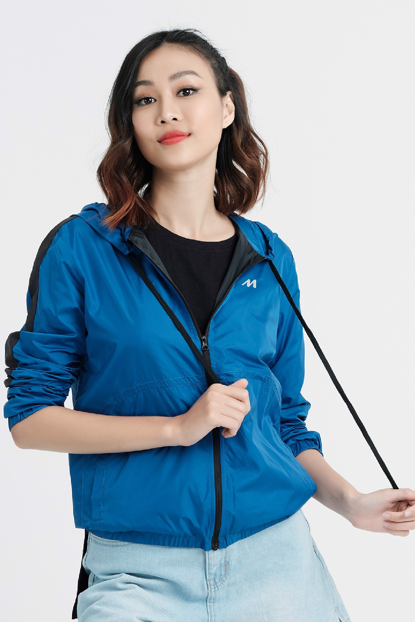 Áo khóac dù thể thao nữ SJA 6003