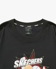 SKECHERS - Áo thun ngắn tay phom suông One Punch Man