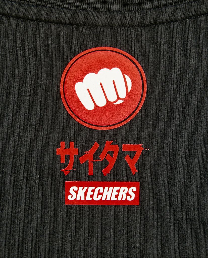 SKECHERS - Áo thun ngắn tay phom suông One Punch Man