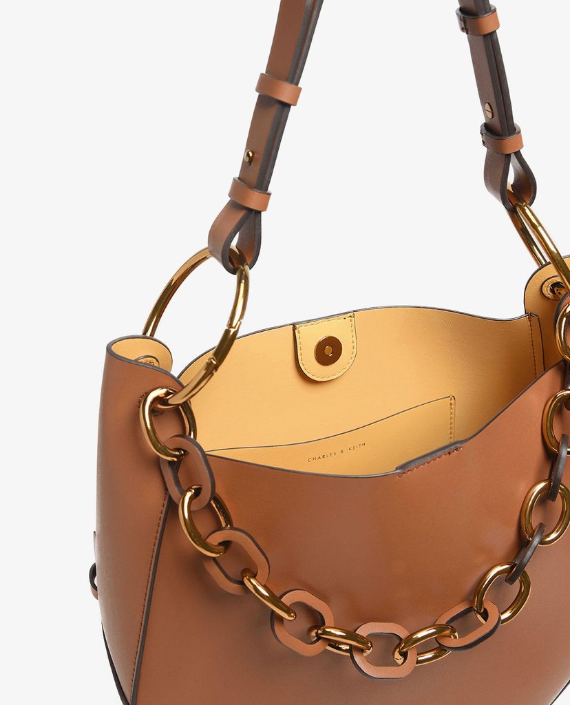 CHARLES & KEITH - Túi đeo vai Chunky Chain Link