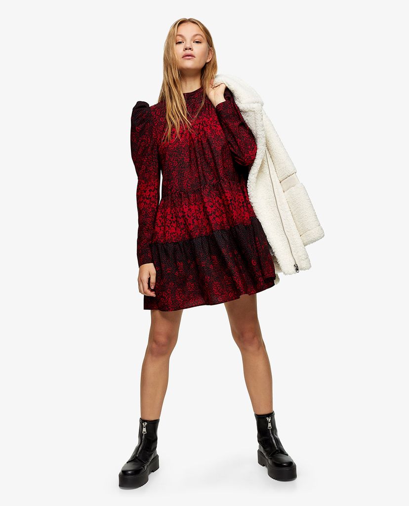 TOPSHOP - Đầm mini tay dài cổ tròn Red Tiered
