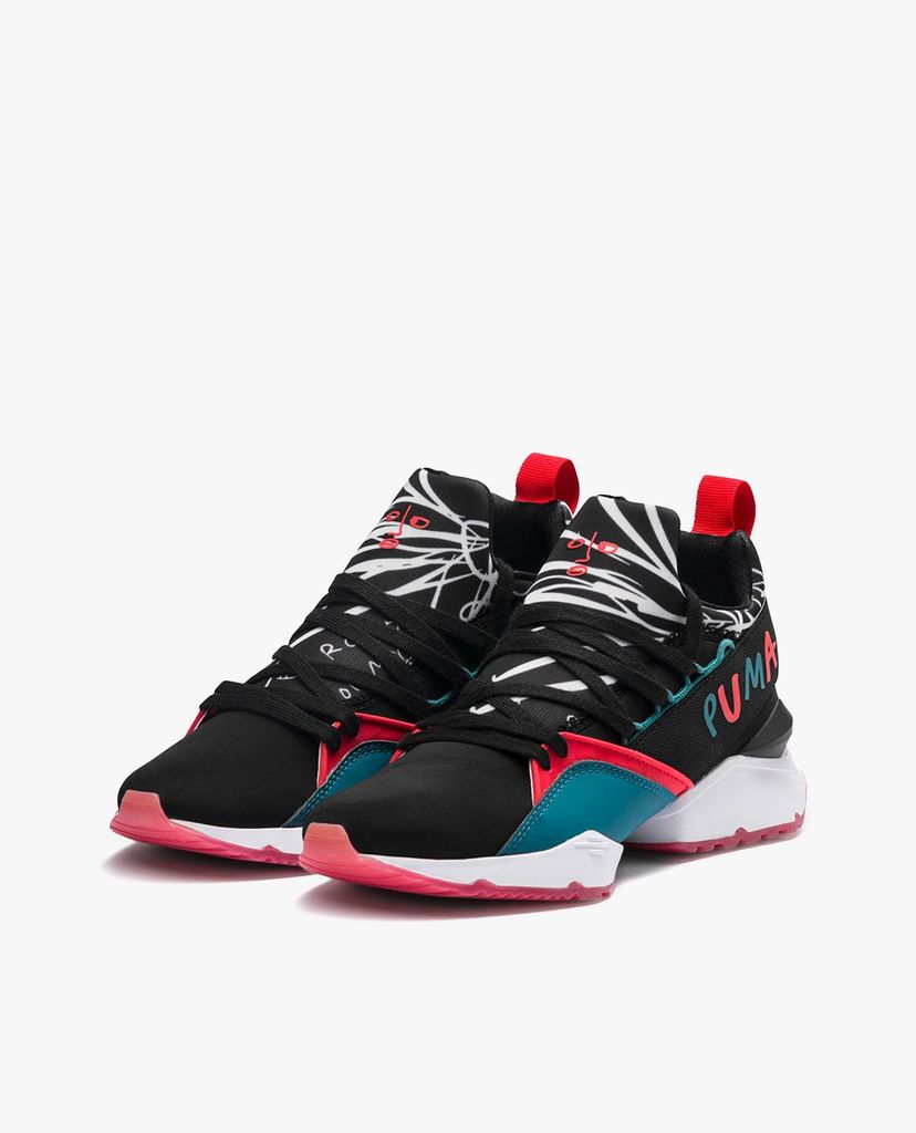 PUMA - Giày sneaker nữ PUMA x SHANTELL MARTIN Muse Maia Graphic