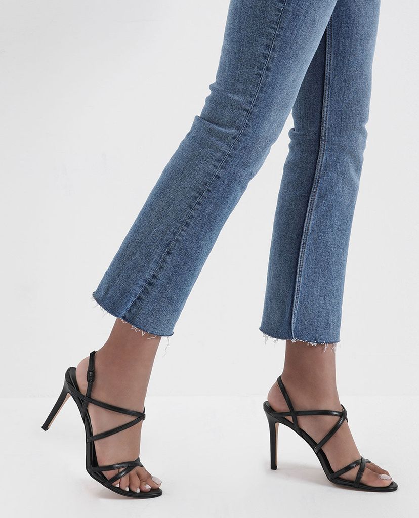 CHARLES & KEITH - Giày cao gót hở mũi Criss Cross Strappy