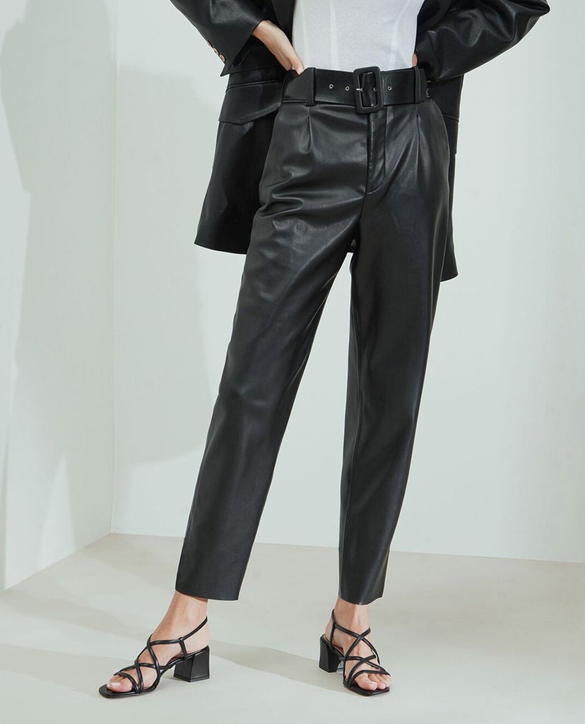 CHARLES & KEITH - Giày sandal cao gót Metallic Criss Cross Block